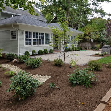 Irregular Blue Stone Patio with cobble border