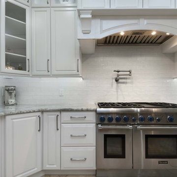 Spacious Transitional Kitchen
