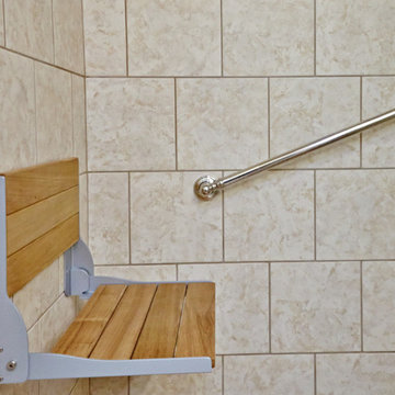 3 Fixture Bathroom w/ Warm Tones - Rockville, MD