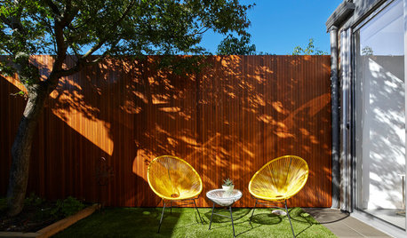 Small and Stylish Patios for Lovebirds