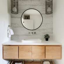 San Lorenzo Guest Bathroom