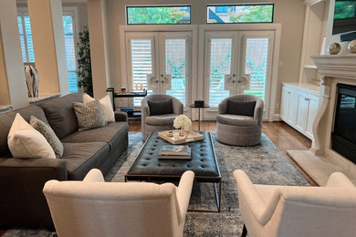 Example of a transitional living room design