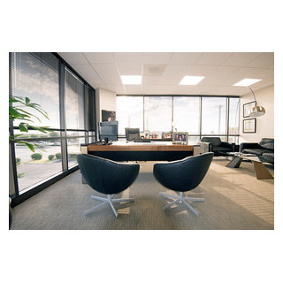 A Modern Workplace - Modern - Dallas - by Cantoni Dallas | Houzz IE