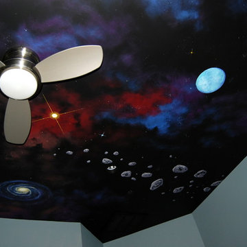 Space Night Sky Ceiling Mural in a kids bedroom by Tom Taylor of MuralArt.com