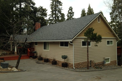 Inspiration for a timeless home design remodel in Los Angeles