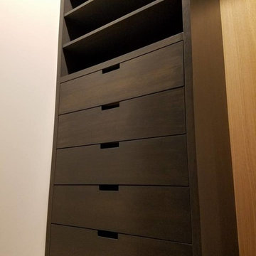 Rift White Oak Closet
