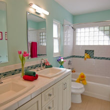 Rowen's Bathroom