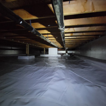 Large Crawlspace Encapsulation on a New Home