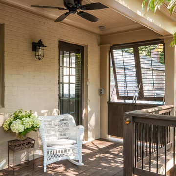 Cozy Deck and Covered Porch - Atlanta