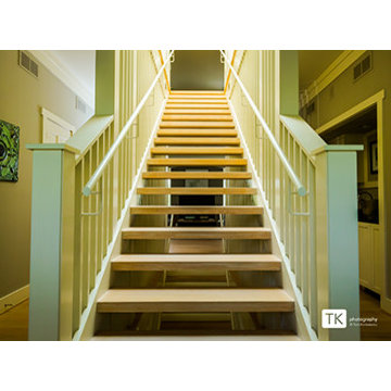 Select Oak Hardwood Finished in Cotton White Stain