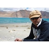 Ajith Menons foto