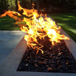 Fire Pit with CROSSFIRE&trade; Brass Burner - Fire Pits