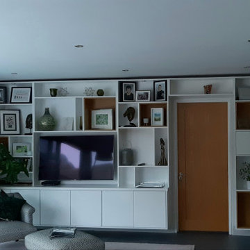 Floating open shelving/tv unit