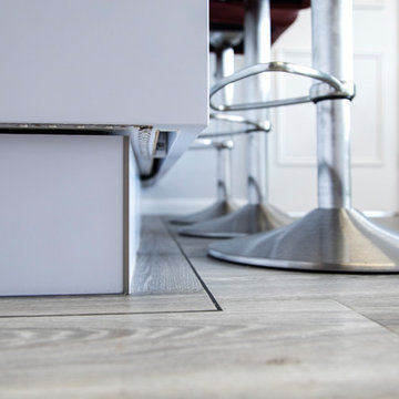 CRISP & CLEAN LINES HIGH PERFORMANCE LUXURY KITCHEN IN CHANDLERS FORD
