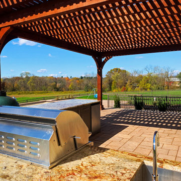 Poolside Patio & Living Area