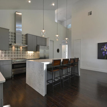 78704 House