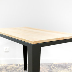 Tables de bureaux professionnels sur-mesure - Products