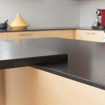 Ultra thin countertops