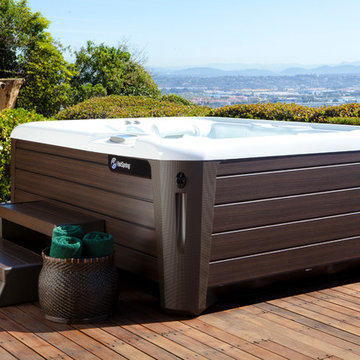 Homes Featuring the Hot Spring Spa Highlife Jetsetter® NXT 3 Person Hot Tub