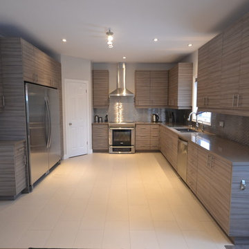 Eden Mosaic Tile Installations: Large Brick Pattern Mosaic Stainless Steel Tile