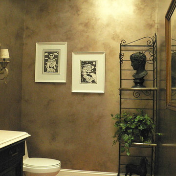 5 Layer Metalic Powder Room