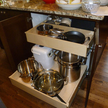Lids, Pots, & Pans