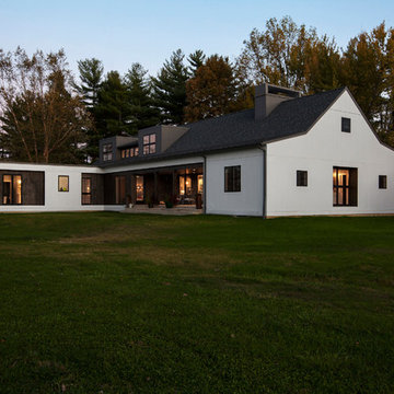 New Modern Farmhouse 3