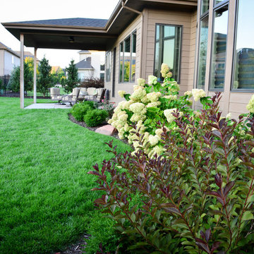 Rustic Silver Leaf Estate