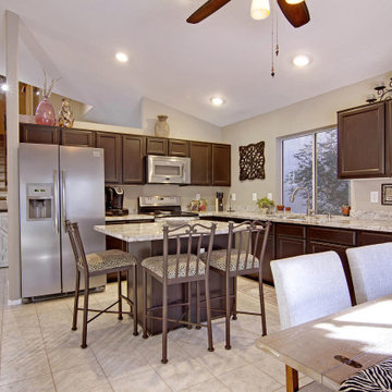 Selling a home in Phoenix during the Holidays