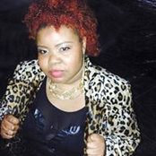 Kandee Washington's photo