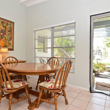 An SRQ Mid Century AirBnB - Sarasota Real Estate Photographer Rick Ambrose