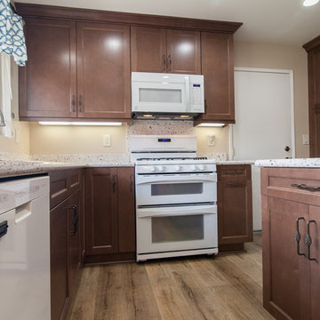 Kitchen Remodels by Kitchens Etc.