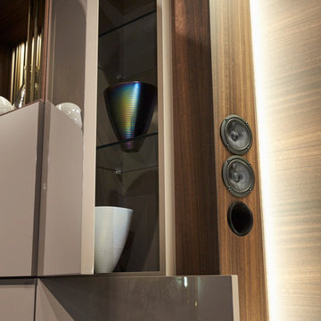 Turati T4 Wall Mounted