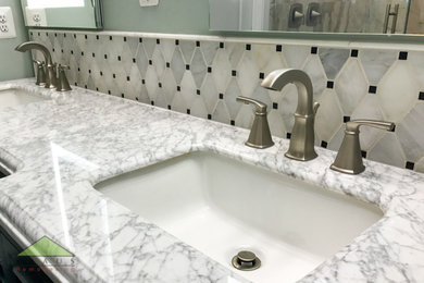 Minimalist bathroom photo in DC Metro