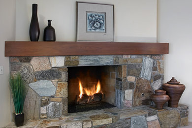 Example of a classic living room design in Phoenix