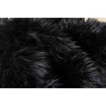 100% New Zealand Sheepskin Octo Rug 7'x6', Black
