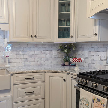 Renee's Farmhouse Kitchen