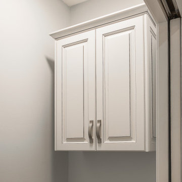 Lakeshore Bathroom