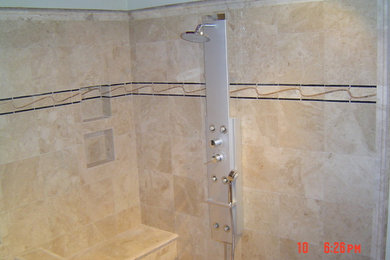 Bathroom - modern bathroom idea in Los Angeles