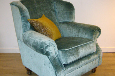 Wing back chair