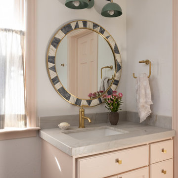 ECLECTIC SEBASTOPOL RETREAT