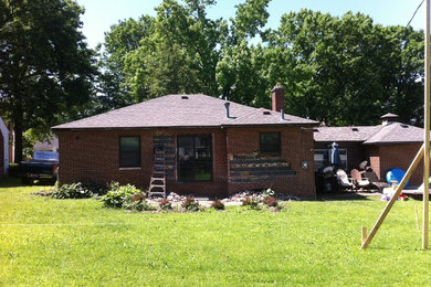 Example of a classic home design design in Columbus