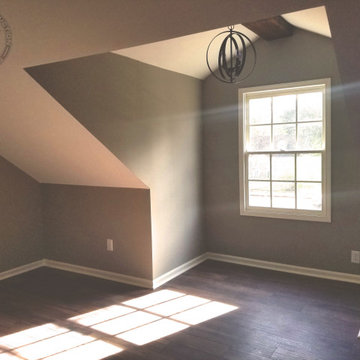 Waynoka - Bonus Room & Bathroom
