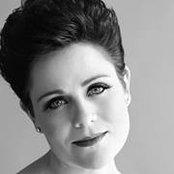 Amanda Greys billede