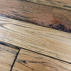Hickory 4'' wire brushed oiled Milano - Hardwood Flooring