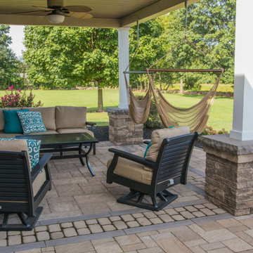 Outdoor Kitchen With Grill