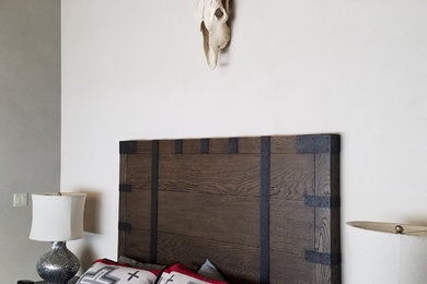 Bedroom - bedroom idea in Denver