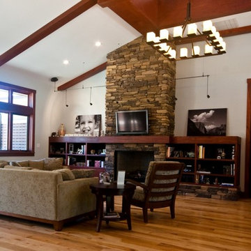 New Modern Home in Des Peres
