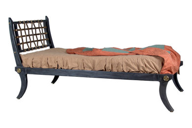 Klismos Bed