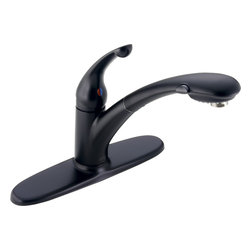 Delta Signature&trade; Single Handle Pull-Out Kitchen Faucet - Kitchen Faucets